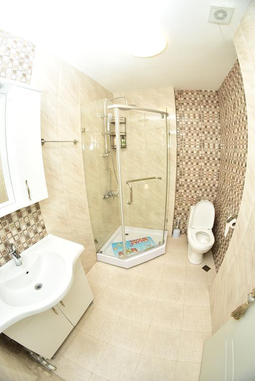 Stars Apartment Batumi Kültér fotó
