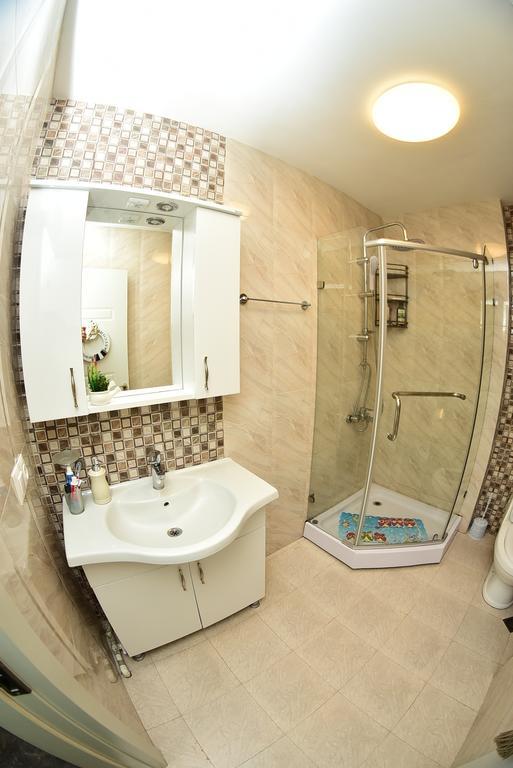 Stars Apartment Batumi Kültér fotó